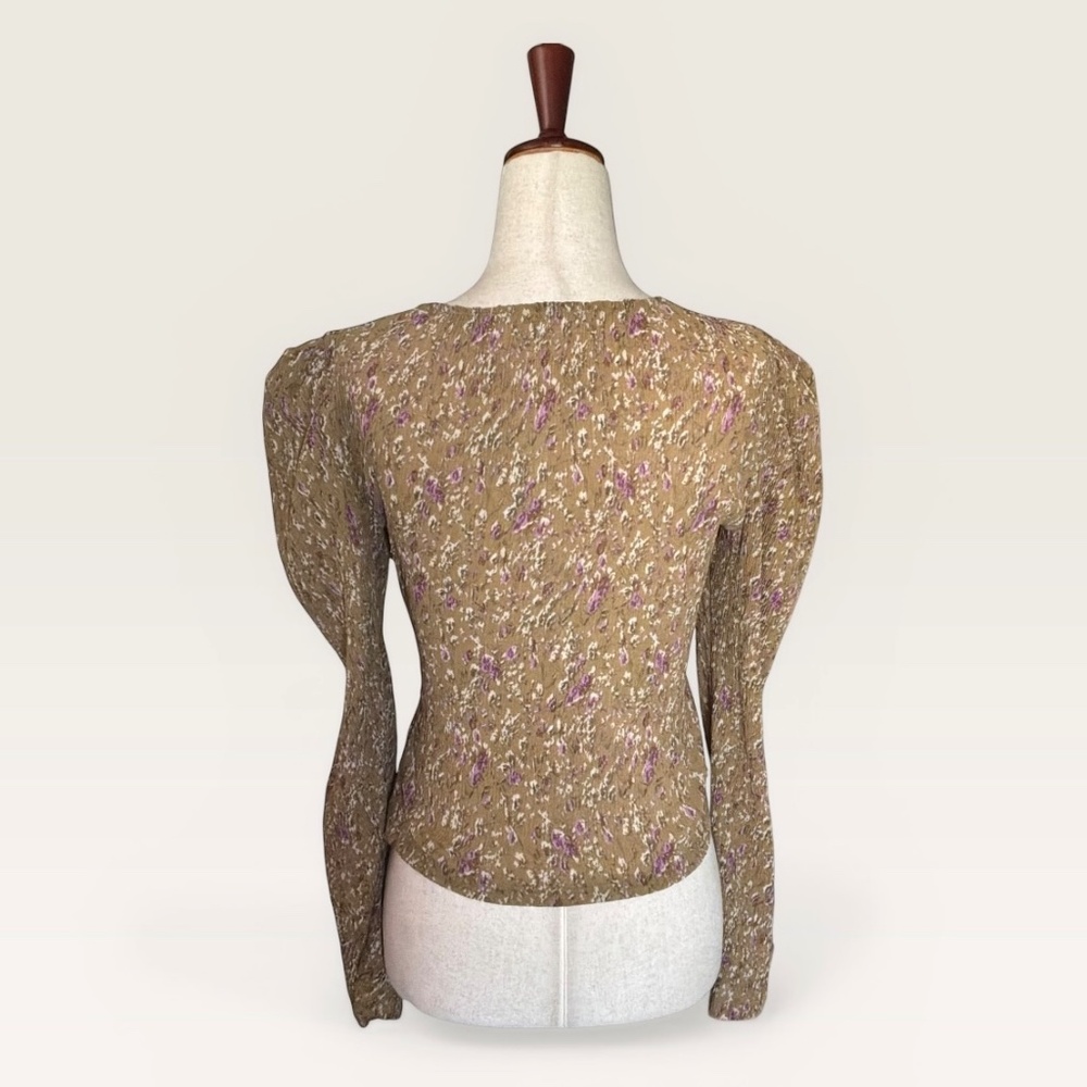 New ASTR The Label Top Olive Green Mustard Floral Puff Sleeve Top Size Small - Picture 4 of 12